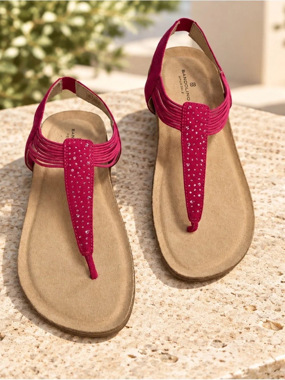 Bandolino Fuchsia Sandals Rhinestone Thong Slingback Flat Size 8.5